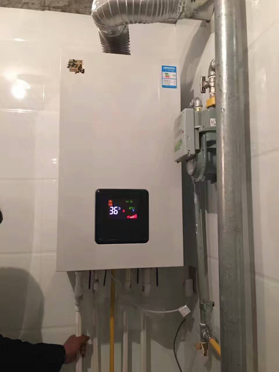 關于安裝燃氣壁掛爐務必注意的三大關鍵點 關于安裝燃氣壁掛爐務必注意的三大關鍵點